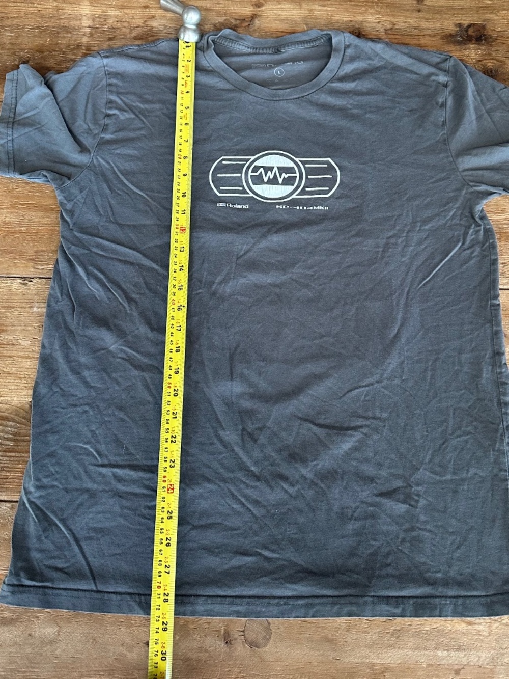 Men's - ROLAND SP-404 MkII Creative Sampler and Effector T-Shirt - RARE - Size L - Picture 13 of 13